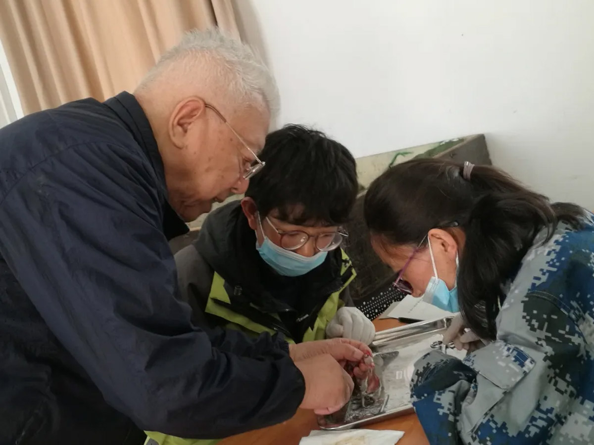 2019年野外实习指导本科生